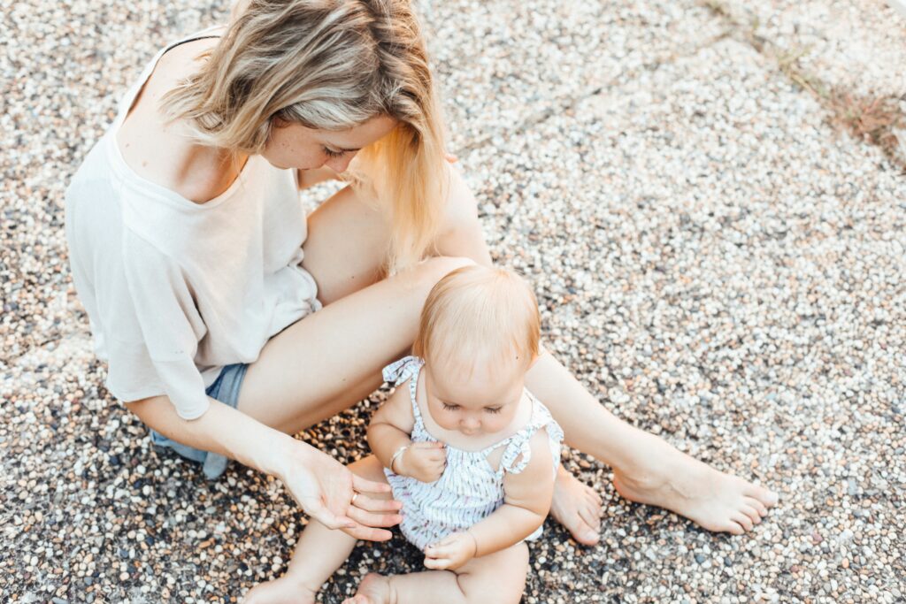 Hitting the Beach: The Ultimate Guide to Baby Beach Essentials